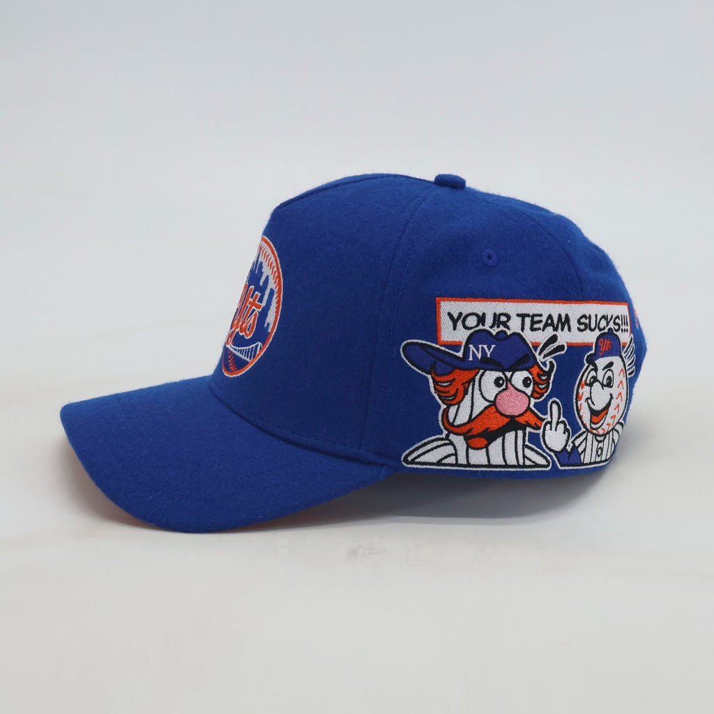 QUEENSBRIDGE SNAPBACK HAT