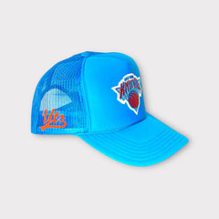 NY KNICKS VINTAGE TRUCKER